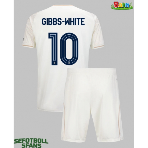 Nottingham Forest Morgan Gibbs-White #10 Bortaställ Barn 2025-26 Kortärmad (+ Korta byxor)
